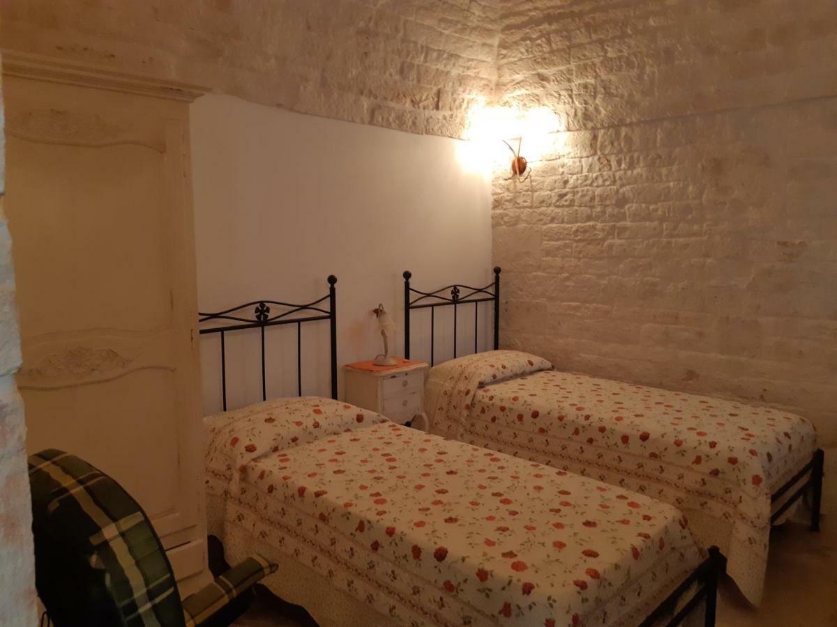 Alberobello Casa Vacanze - Pathos Tra I Trulli Vila Exterior foto