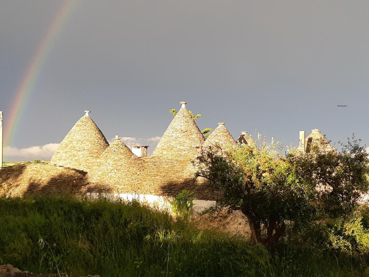 Alberobello Casa Vacanze - Pathos Tra I Trulli Vila Exterior foto